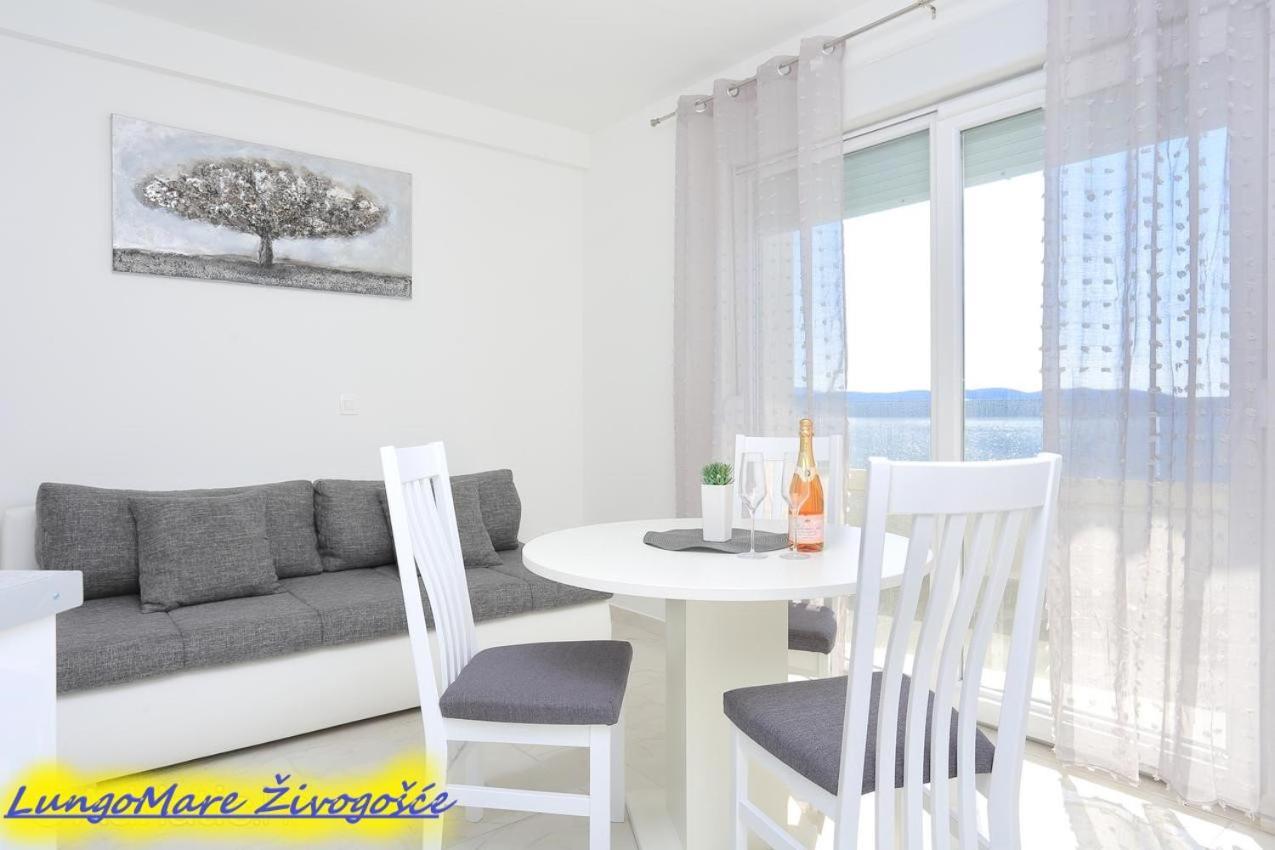 Apartmants Villa Lungo Mare Živogošće Eksteriør bilde