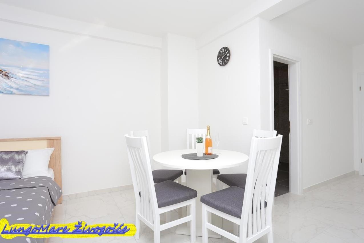 Apartmants Villa Lungo Mare Živogošće Eksteriør bilde