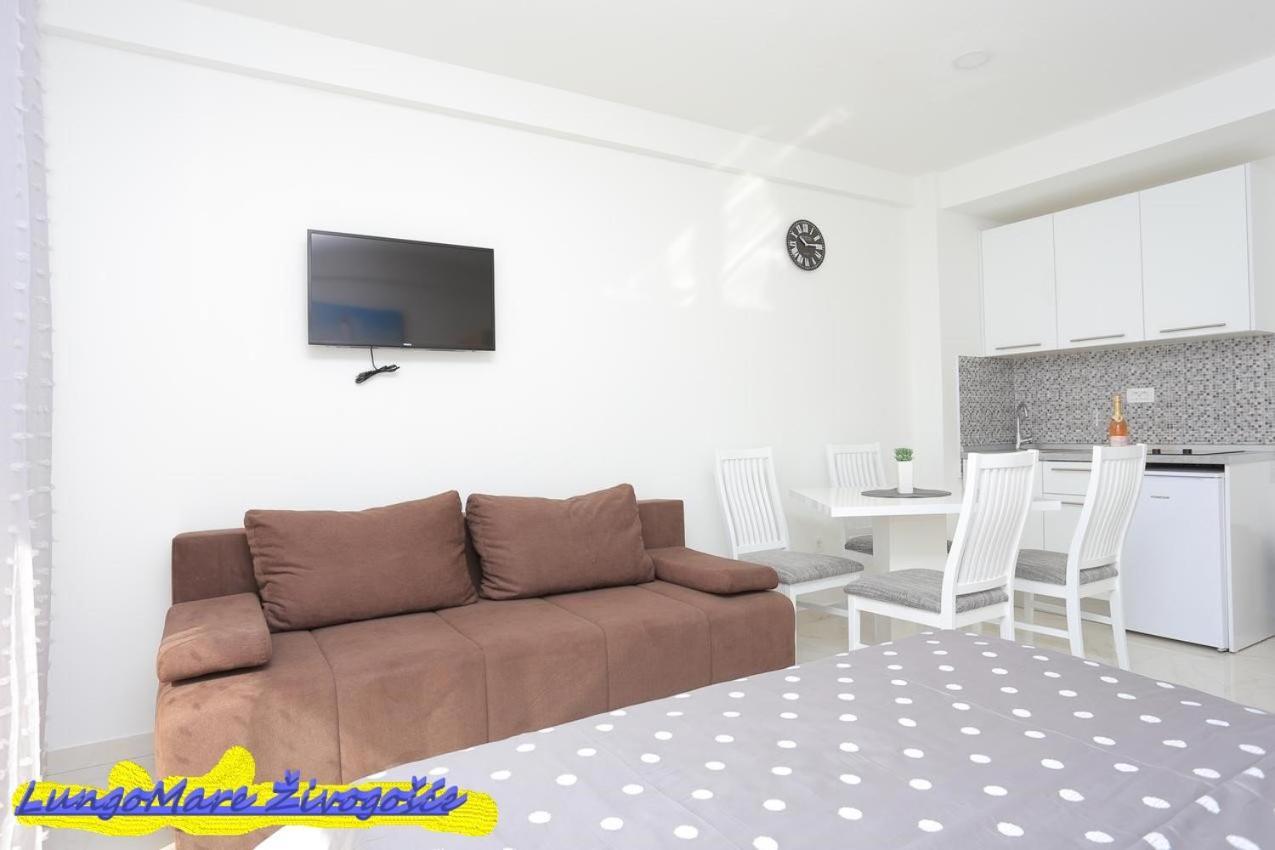 Apartmants Villa Lungo Mare Živogošće Eksteriør bilde