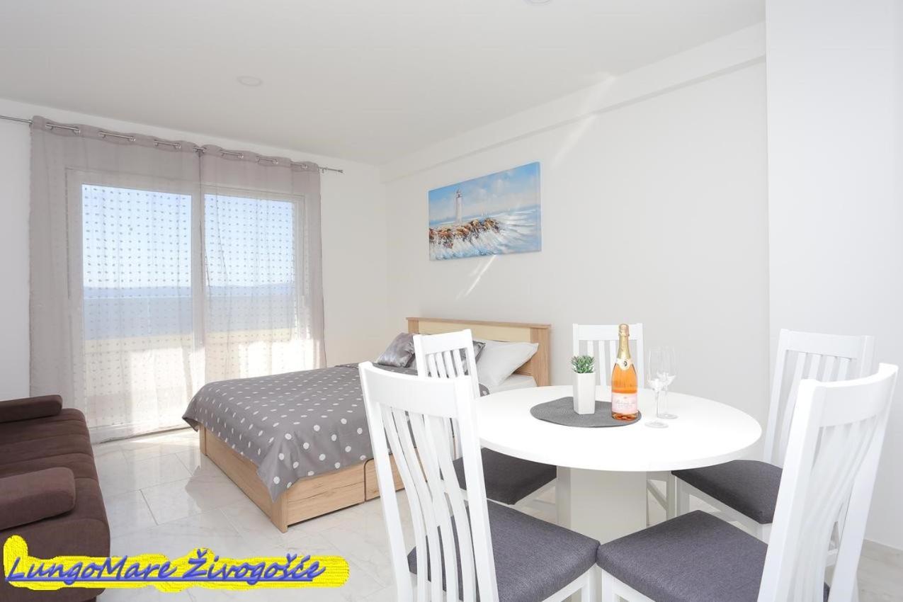Apartmants Villa Lungo Mare Živogošće Eksteriør bilde