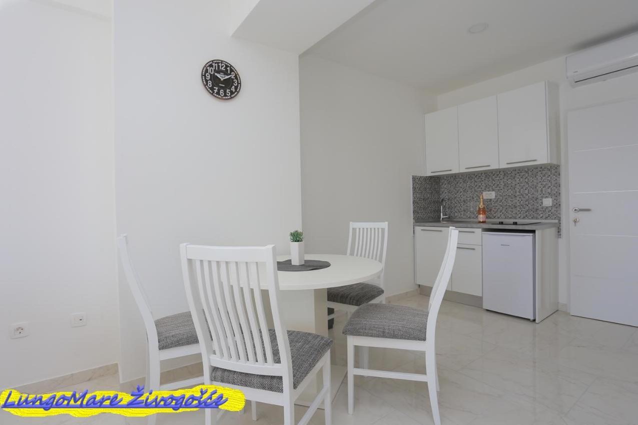 Apartmants Villa Lungo Mare Živogošće Eksteriør bilde
