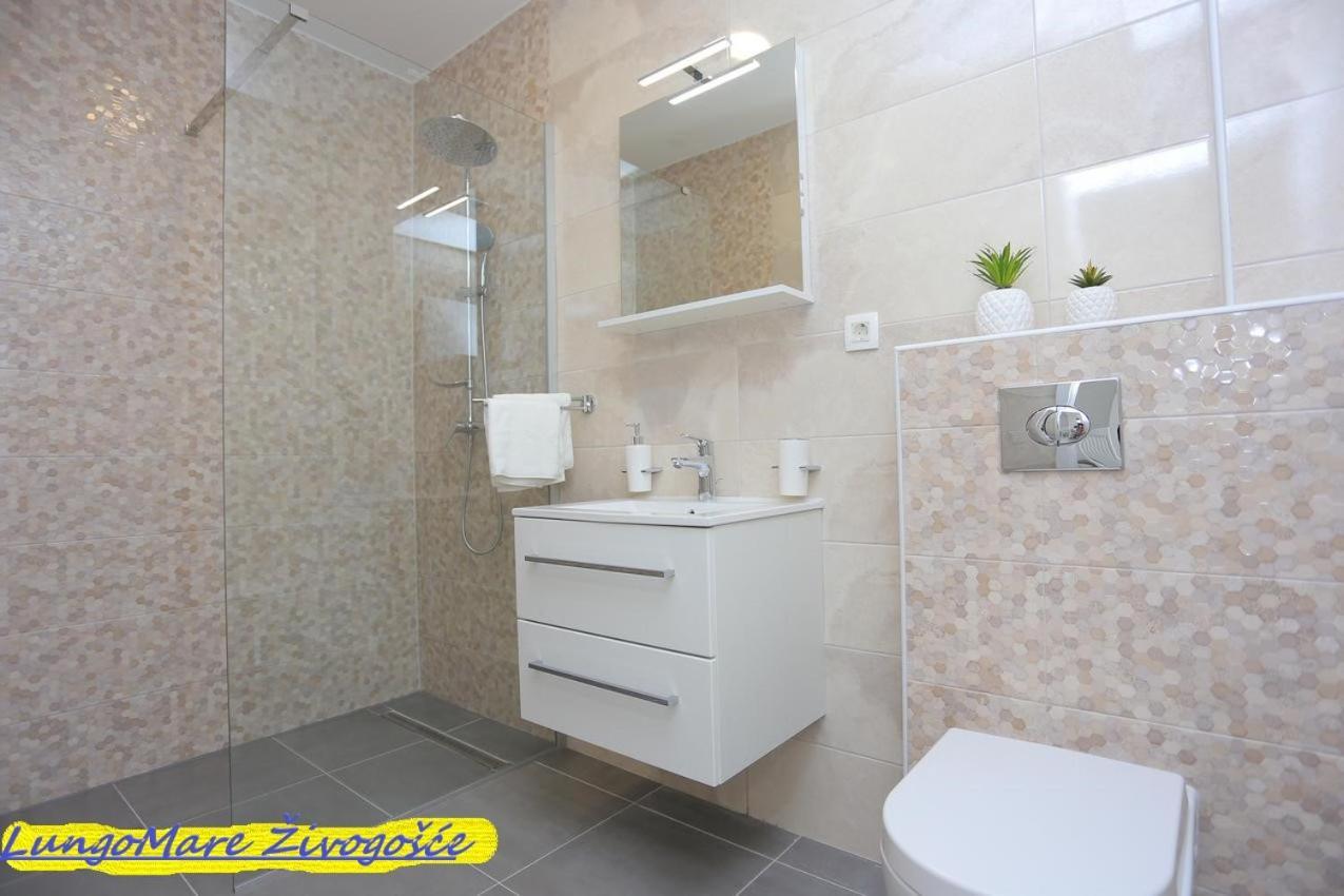 Apartmants Villa Lungo Mare Živogošće Eksteriør bilde